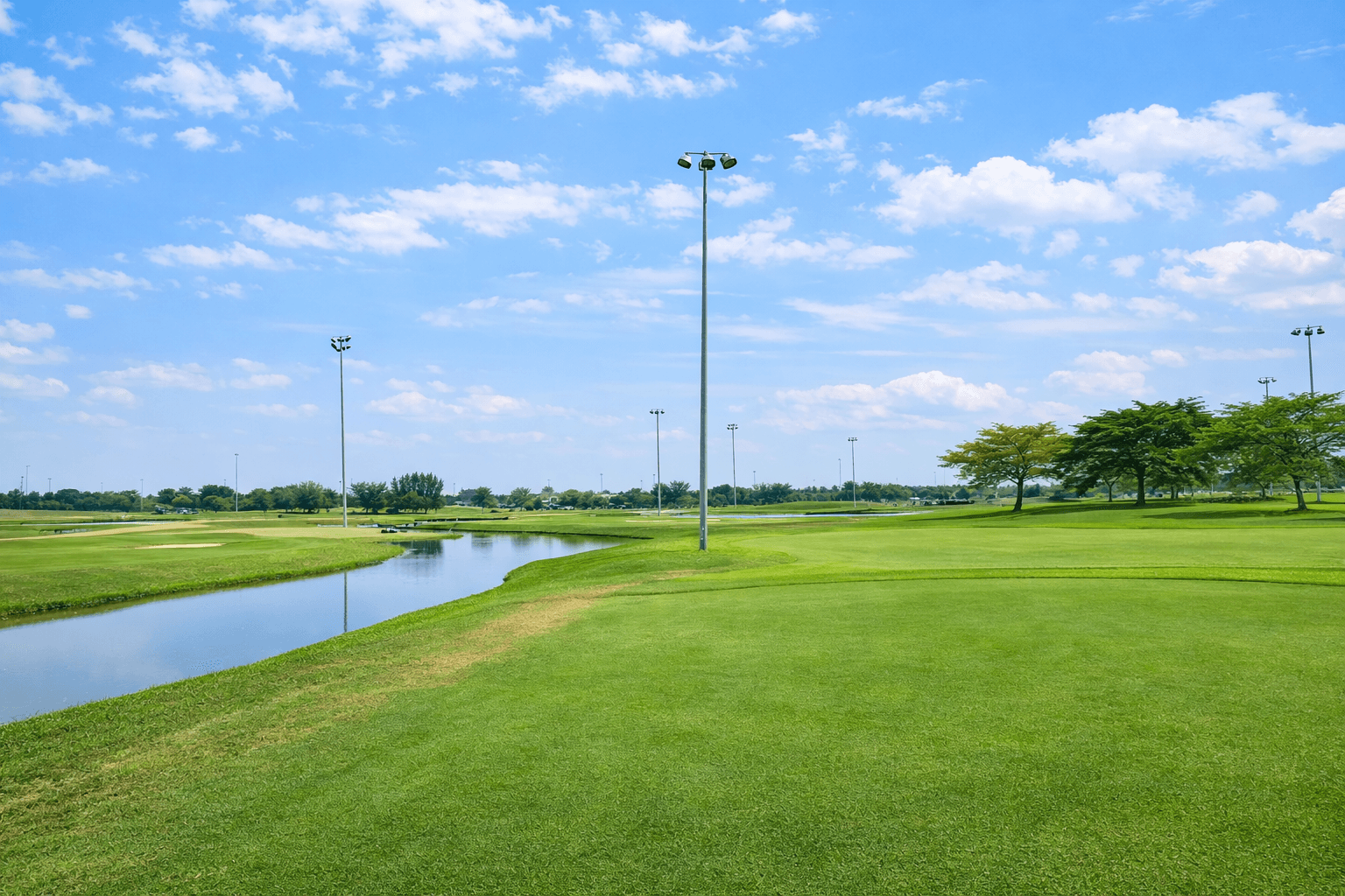 Silverlake Links Golf Club slide 4 of 5
